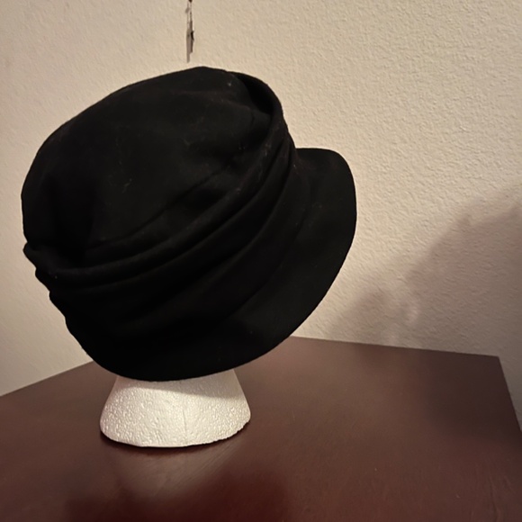 HAT - Picture 2 of 2